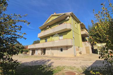 PORZIONE DI BIFAMILIARE A GIULIANOVA