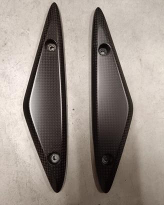 Fianchetti sotto sella hypermotard 939 821