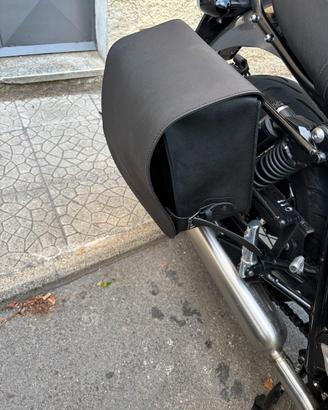 Borsa laterale per triumph RoyRebel