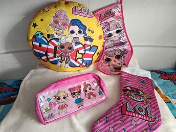 Set LOL Surprise: cuscino, astuccio e calze befana