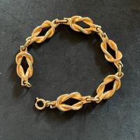 Bracciale in metallo nodo dorato