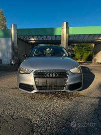 Audi A1 s-tronic 2014