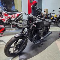 Moto Guzzi V7 STONE PROMO