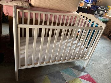 Lettino con materasso