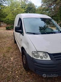 Tsreception vende caddy ecofuel benzina metano
