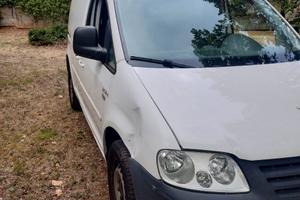 Tsreception vende caddy ecofuel benzina metano