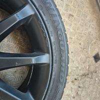 gomme invernali 215 / 45 R17 con cerchio in lega
