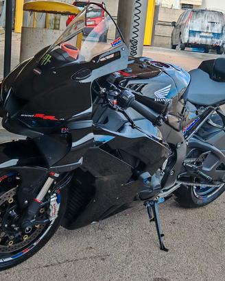 honda cbr 1000 rrr 2021 