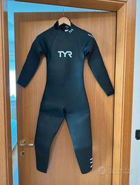 Muta TYR hurricane C1 donna