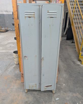 Armadio Spogliatoio in Metallo per Officina