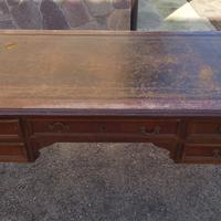 Tavolo Scrittoio in noce 