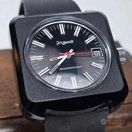 orologio cassa in resina anni 70