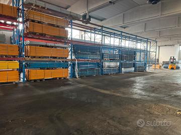 Scaffalature usate scaffalature per magazzino