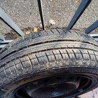 Ruota Continental misura 175/65/14 con kit 