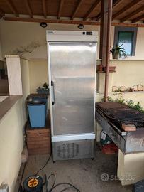 Frigorifero Professionale Inox TEKNA – Da riparare