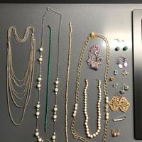 Gioielli di scena per spettacoli teatrali