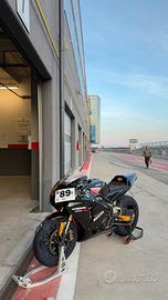 Honda cbr 600 rr