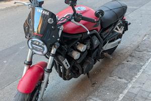 Yamaha Fazer 600 98' custom