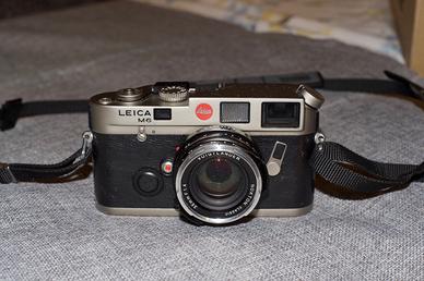 Leica M6 TITAN Titanio + Voigtländer 35mm f1.4