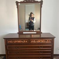 Comò e comodini in legno