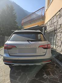 AUDI  A4 allroud 4