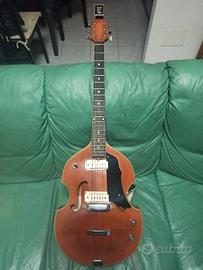 chitarra Eco elettrica 