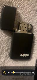 Accendino zippo