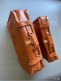 Valigie vintage in cinghiale coppia