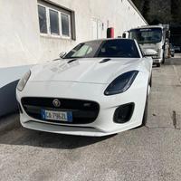 JAGUAR F-Type 2.0 aut. Coupé Chequered Flag