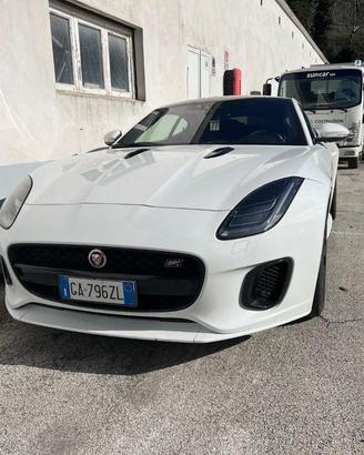 JAGUAR F-Type 2.0 aut. Coupé Chequered Flag