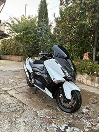 TMAX 530