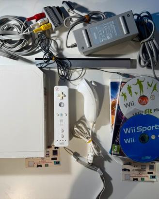 Nintendo Wii + 4 giochi wii sports