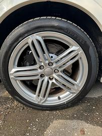 Cerchi 19 audi rsq3 originali