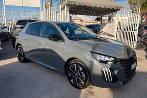 PEUGEOT 208 2025 1.2 BNZ 15000KM 101CV ALLURE