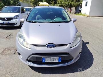 Ford Fiesta 1.2 82CV 3 porte Titanium GPL