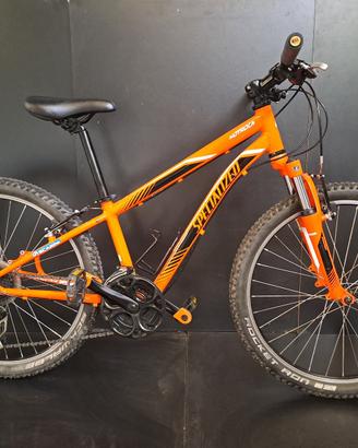 Bicicletta MTB SPECIALIZED HOTROCK 24