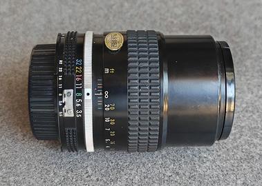 Nikon 135mm f3.5 AI Nikkor Lens Obiettivo