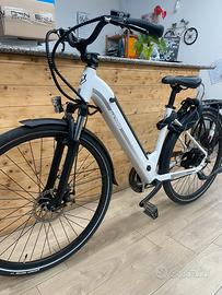 Bici elettrica da donna 28”