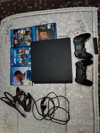 Playstation 4 + joystick + 4 giochi + cavi