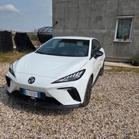 MG MG4 standard 51kw LFP elettrica