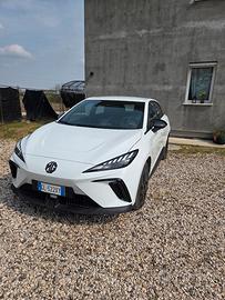 MG MG4 standard 51kw LFP elettrica