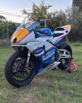 HONDA CBR600 RR 2004
