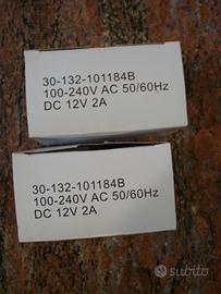 Alimentatore 12v 2a nuovo mai usato switching powe