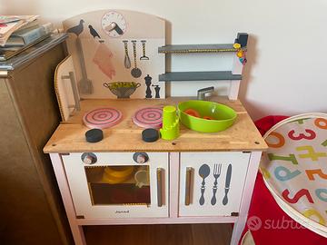 Cucina in legno