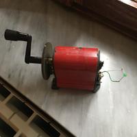 Telefono a gettoni pubblico