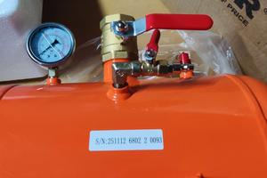 compressore di ausilio carica pneumatici automobil