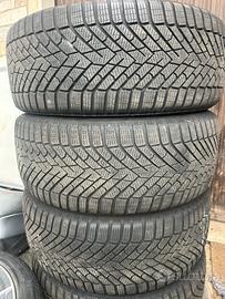 Gomme Pirelli M+S 275 40 R22