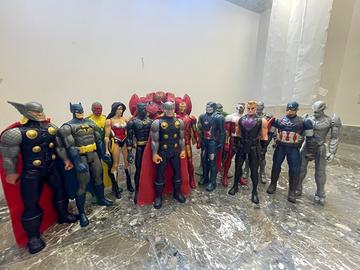 Lotto action figure TitanHero Series Avengers + DC