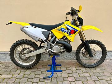 SUZUKI VALENTI RM 250 2T Enduro - Immatricolata