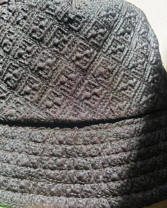Cappellino bambino Fendi